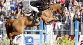 Edwina Alexander na Cevo Itot du Chateau